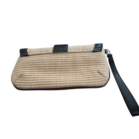 Ann Taylor Wicker Almond/Black Patent Leather Clutch With Silver Buckle Size OS - Picture 3 of 10